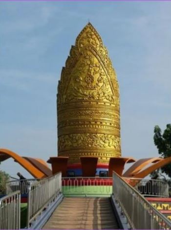 Tugu unik ini cuma ada di Indonesia Berbagai sumber