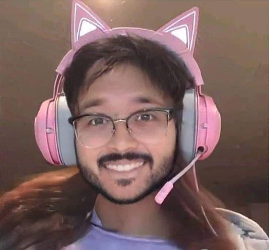 usaha orang biar keliatan keren kocak © berbagai sumber