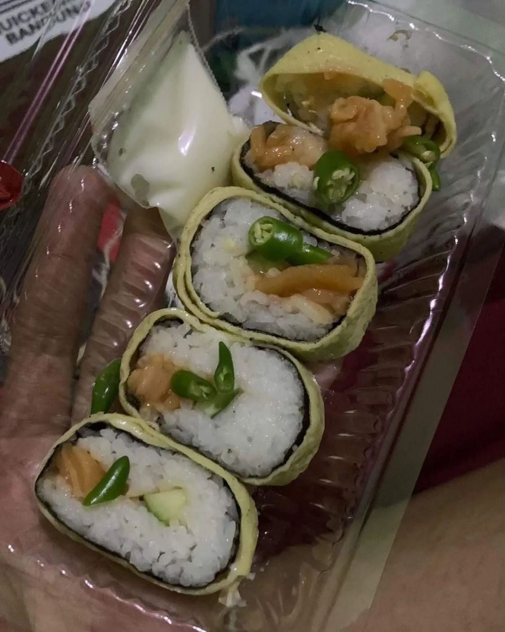 momen apes beli makanan ala jepang © berbagai sumber