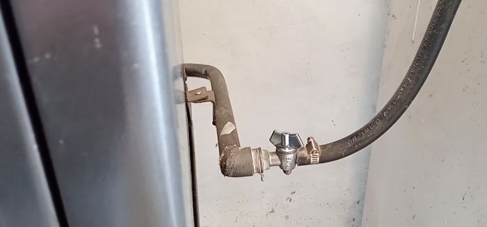 Tak banyak yang tahu, ini trik memanggang pizza di oven gas agar suhunya tetap stabil