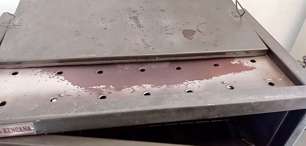 Tak banyak yang tahu, ini trik memanggang pizza di oven gas agar suhunya tetap stabil