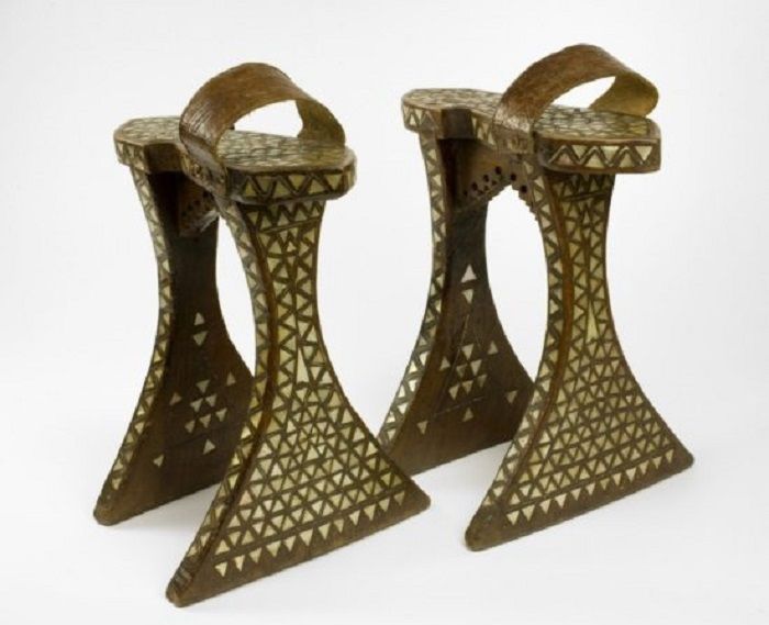 Potret kocak heels dengan desain out of the box berbagai sumber