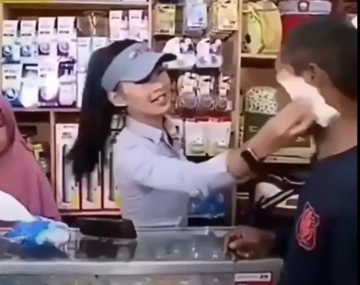 scene acara Uang Kaget ini malah bikin heran © 2023 brilio.net scene acara Uang Kaget ini malah bikin heran © 2023 brilio.net