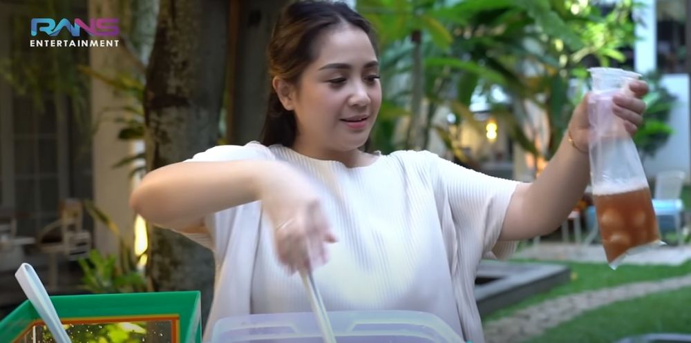 10 Inspirasi minuman segar ala Nagita Slavina, cocok buat acara keluarga