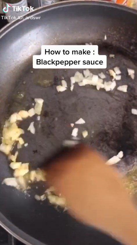 Cuma pakai bahan sederhana, ini 7 trik bikin saus lada hitam ala restoran bintang lima
