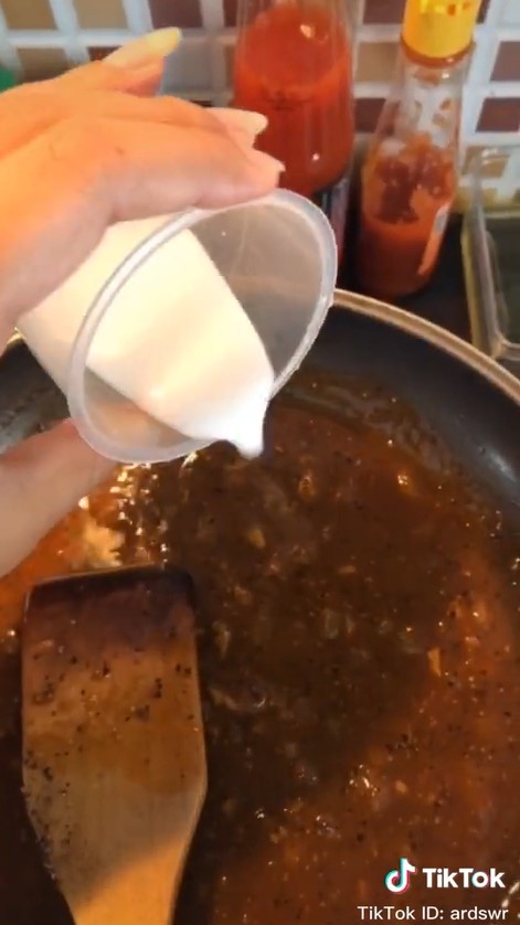 Cuma pakai bahan sederhana, ini 7 trik bikin saus lada hitam ala restoran bintang lima