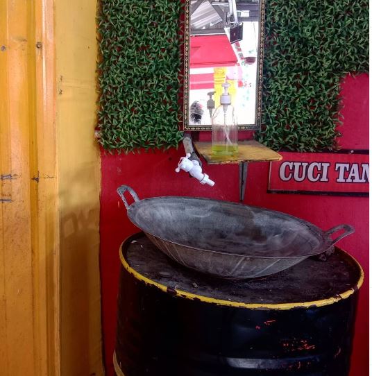 penampakan tempat cuci tangan tak biasa  © 2022 Instagram 