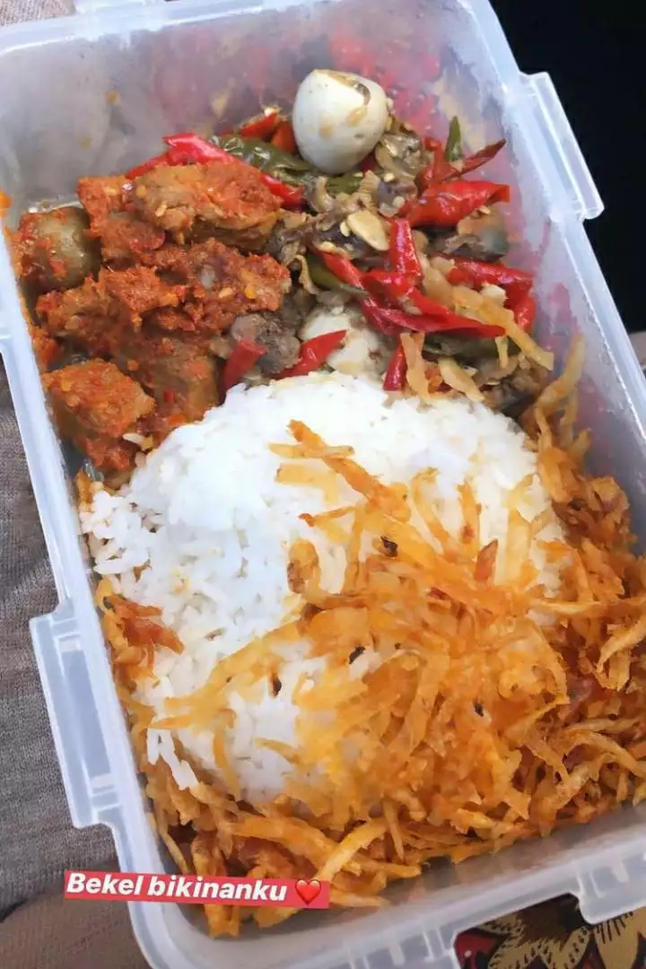 10 Inspirasi lauk ala Vebby Palwinta, lezat khas rumahan dan bikin nambah nasi