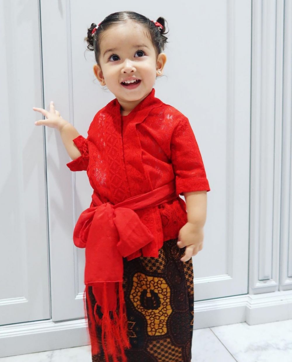 anak seleb blasteran pakai baju adat © 2023 brilio.net