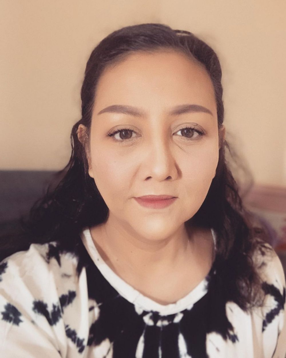 Potret Tengku Resi ibu Aliando Syarief © 2022 Instagram 