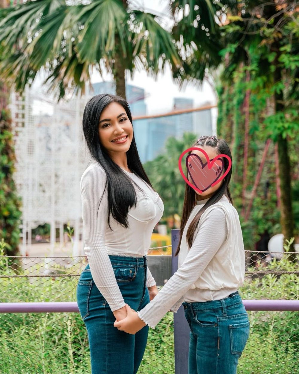 Perjuangan Denada untuk anak © 2023 brilio.net