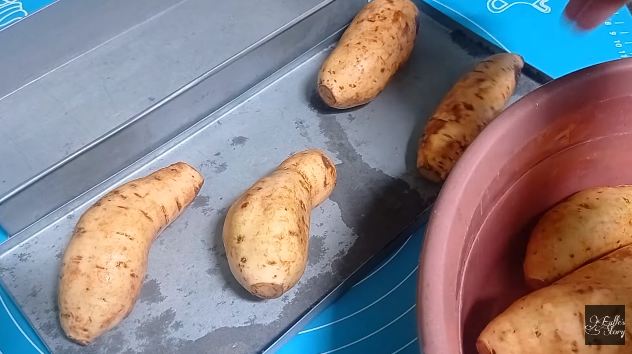 Trik memanggang ubi cilembu agar matang merata dan madu alaminya keluar