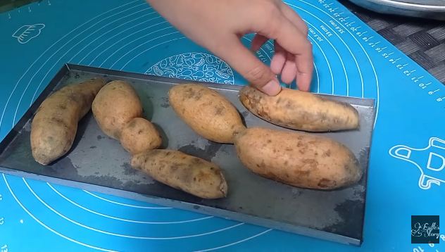 Trik memanggang ubi cilembu agar matang merata dan madu alaminya keluar