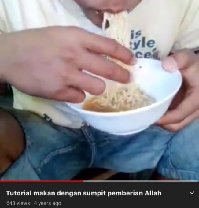 konten mukbang nyeleneh © berbagai sumber konten mukbang nyeleneh © berbagai sumber