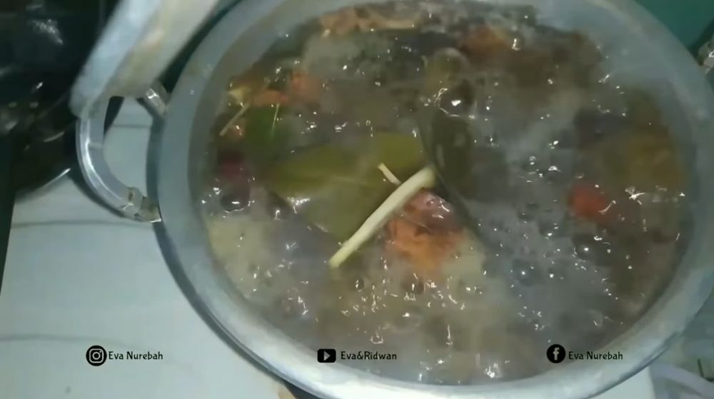 Trik merebus jengkol agar hemat gas dan cepat empuk, cuma butuh 12 menit