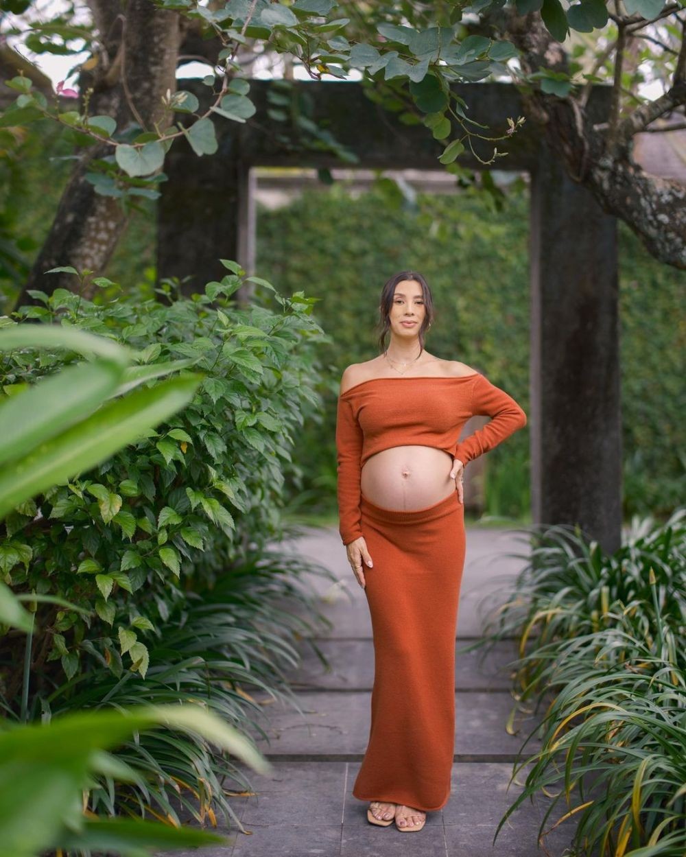 baby shower jennifer bachdim  © 2023 brilio.net