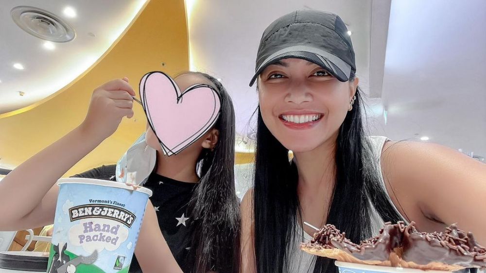 potret kekompakan denada dan sang anak © berbagai sumber potret kekompakan denada dan sang anak © berbagai sumber