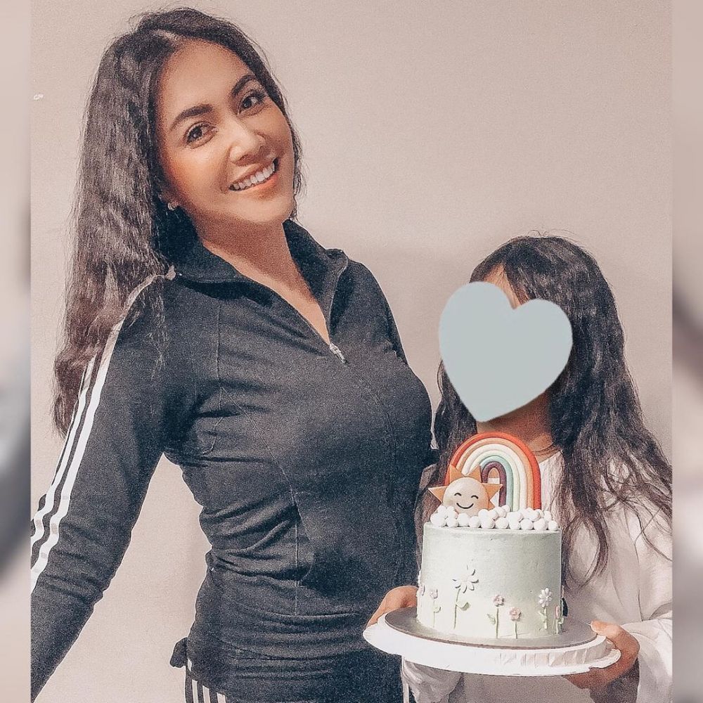 potret kekompakan denada dan sang anak © berbagai sumber potret kekompakan denada dan sang anak © berbagai sumber