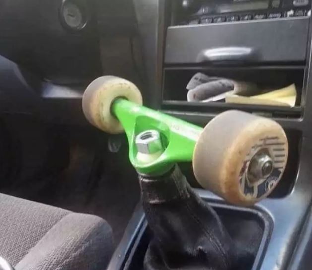 Lifehack dalam mobil nyeleneh sekaligus brilian Berbagai sumber