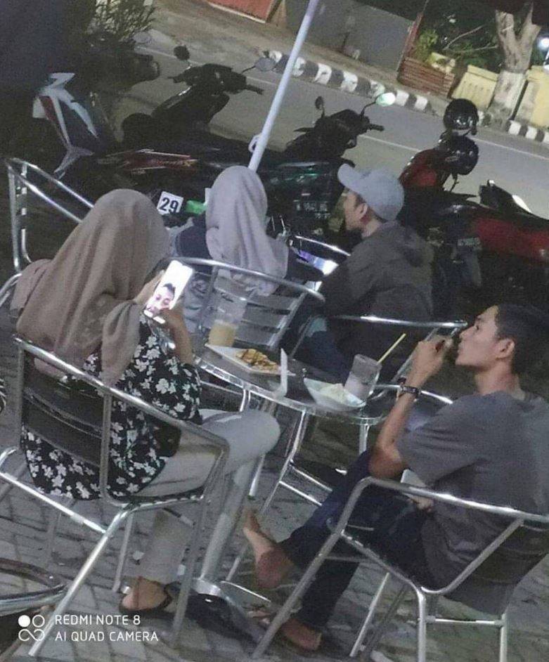 orang video call sama gebetan © 2023 brilio.net