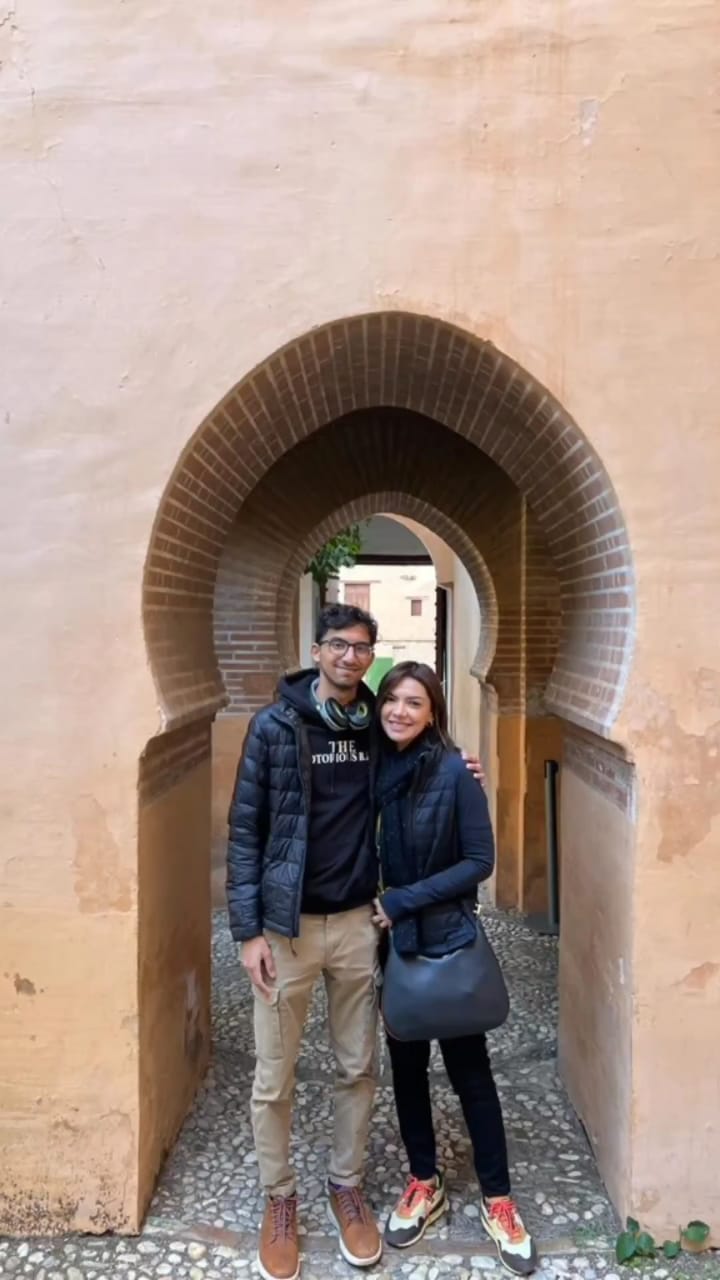 potret najwa shihab dan anak bujangnya © instagram