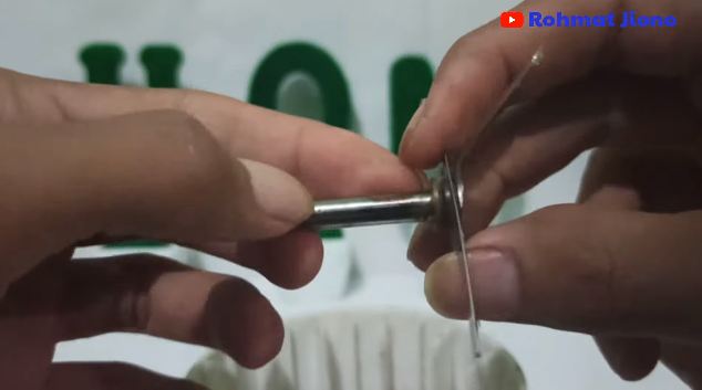 Tanpa perlu diganti, ini cara memperbaiki mata pisau blender macet