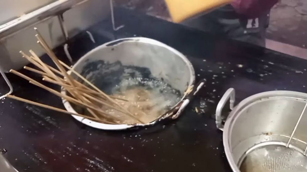 Trik goreng sempol ala pedagang kaki lima, tidak cepat mengerut dan kempes