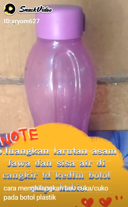 Cara menghilangkan bau cuka di botol minum, cuma pakai satu bumbu masak