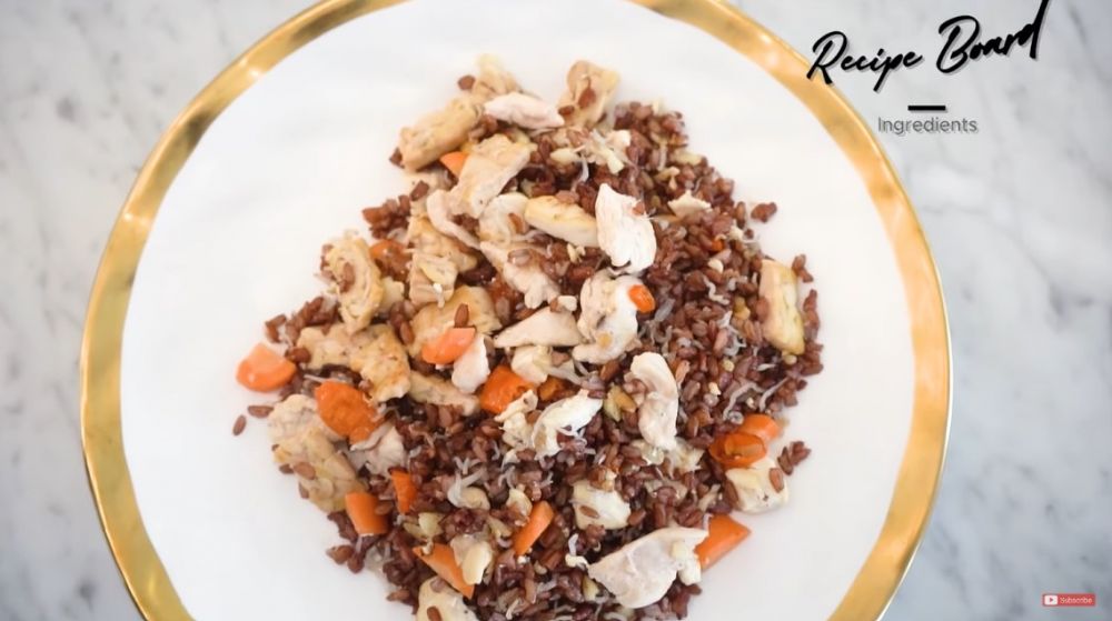 10 Menu makan sehat Ussy Sulistiawaty, bantu turunkan berat badan 28 kg