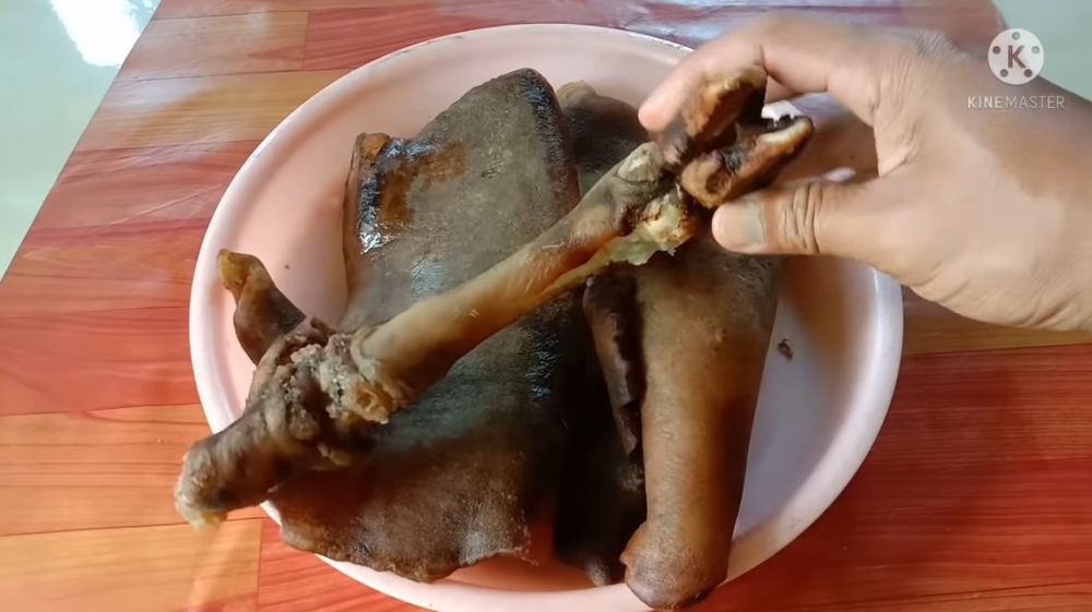 Tanpa presto, ini trik merebus kikil sapi agar cepat empuk dan hemat gas