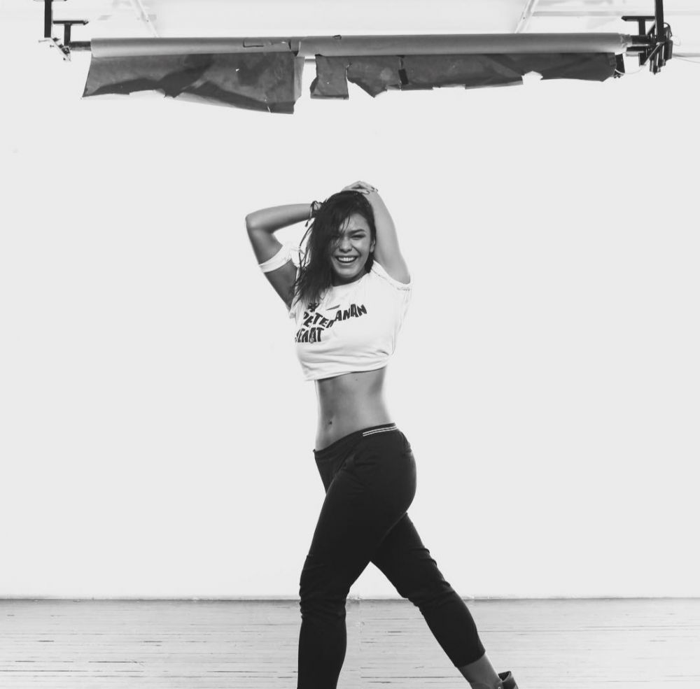 perjalanan karier adinia wirasti © 2023 brilio.net perjalanan karier adinia wirasti © 2023 brilio.net