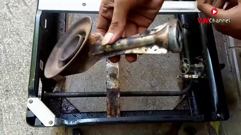 Tak perlu ke tukang servis, ini cara mengatasi kompor gas berbunyi saat dinyalakan