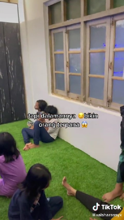 Rumah panggung kayu estetik © TikTok/@xalsharassyx