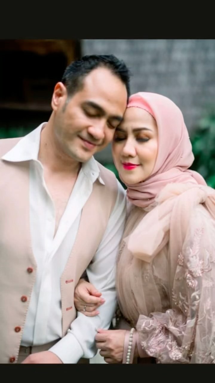 venna melinda dan ferry irawan © Instagram
