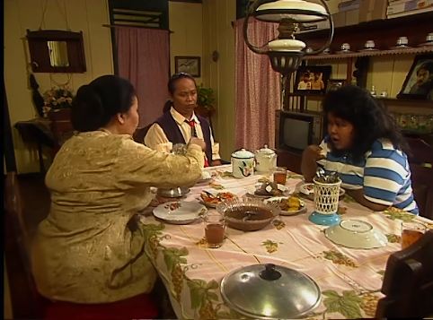 11 Menu masakan rumahan di Si Doel Anak Sekolahan, komplet dan sederhana