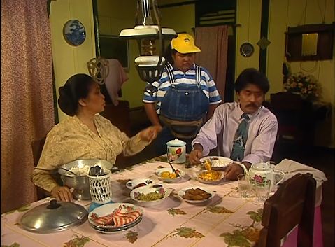 11 Menu masakan rumahan di Si Doel Anak Sekolahan, komplet dan sederhana