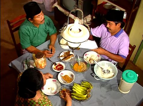 11 Menu masakan rumahan di Si Doel Anak Sekolahan, komplet dan sederhana