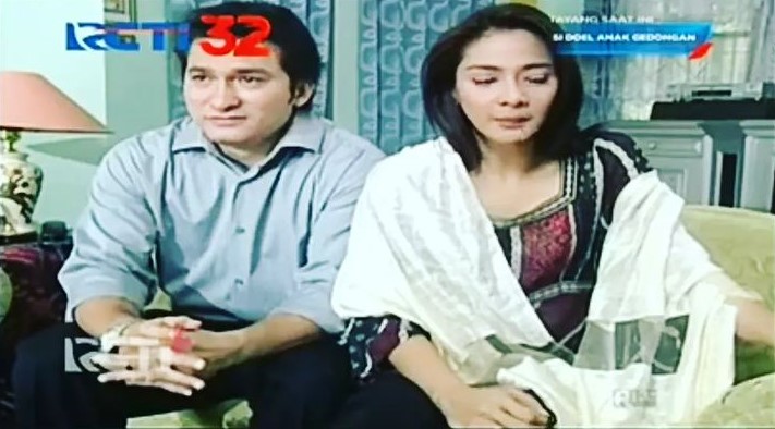 Santana Sartan Hendri suami Zaenab Si Doel © berbagai sumber