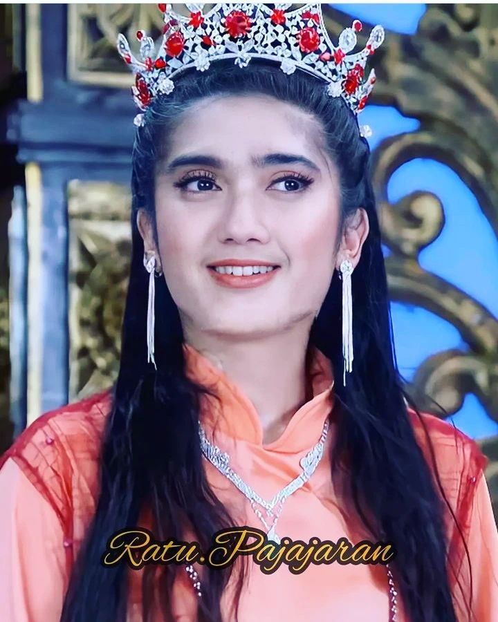 Temmy Rahadi Revi Mariska © berbagai sumber