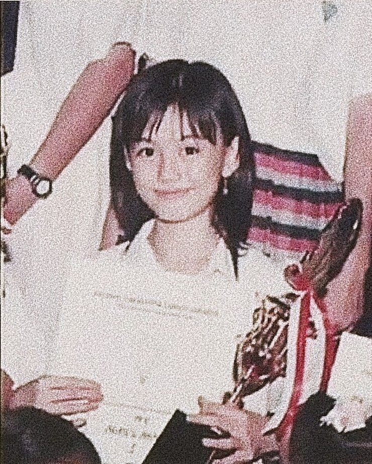 potret masa muda tante seleb  © 2022 berbagai sumber