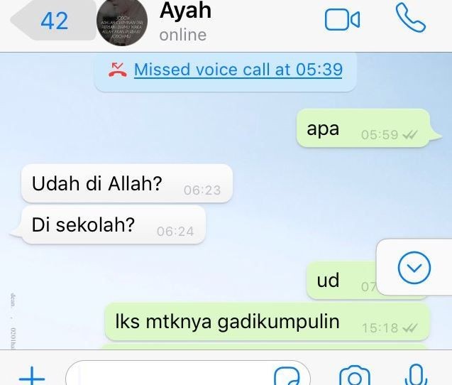  chat orang tua salah ketik bikin rawan salah paham © berbagai sumber