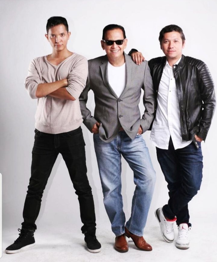 seleb jadi kakek © 2023 brilio.net seleb jadi kakek © 2023 brilio.net