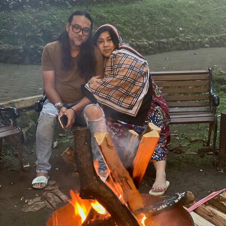 wanita yang disukai mandra di sinetron si doel kini jadi komedian © berbagai sumber