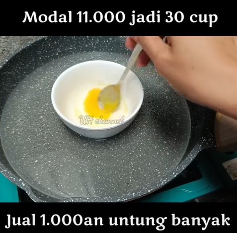 Cara bikin es krim modal Rp 11 ribu jadi 30 cup, bisa dijual Rp 1.000-an
