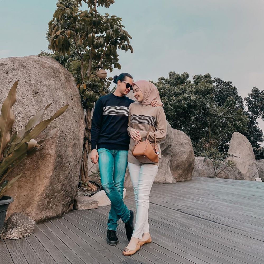 perjalanan cinta Melodi dan Tommy  © 2022 berbagai sumber