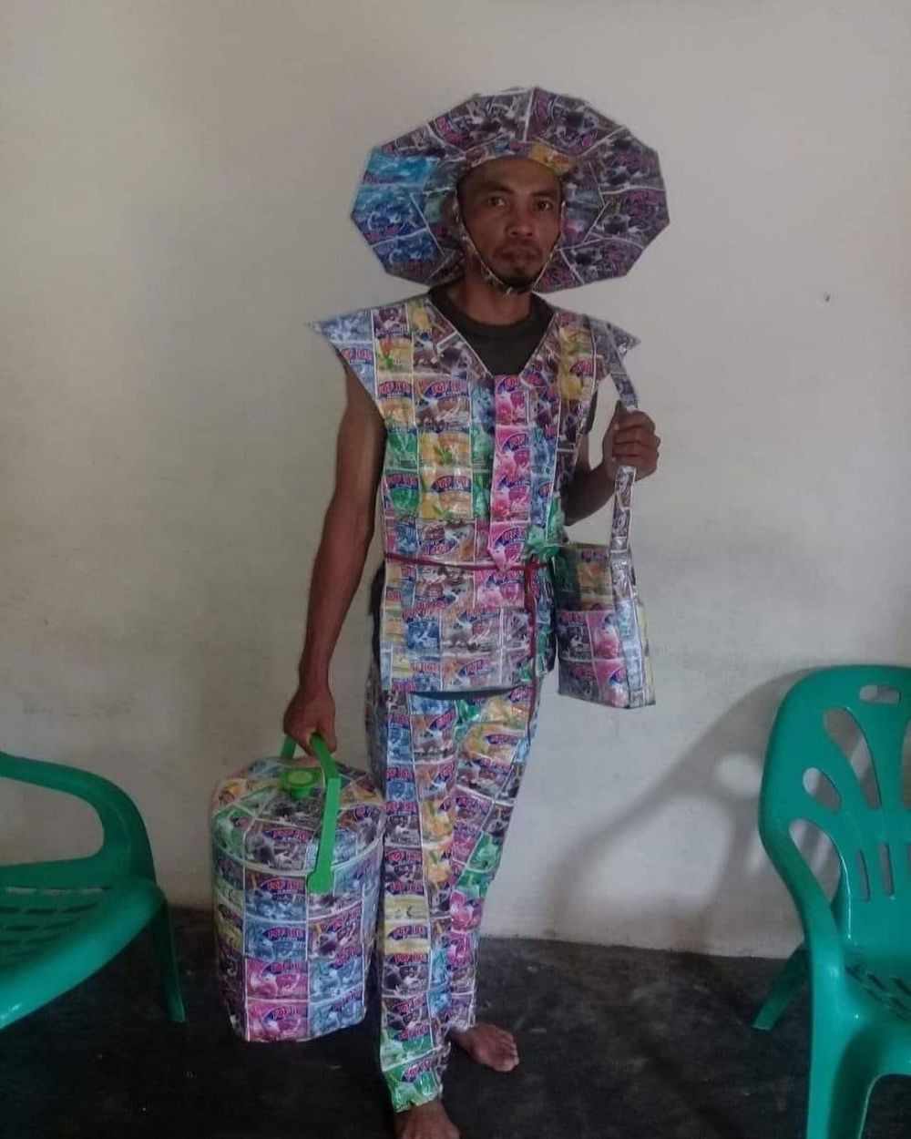 Potret lucu orang dalam berpakaian © 2023 brilio.net