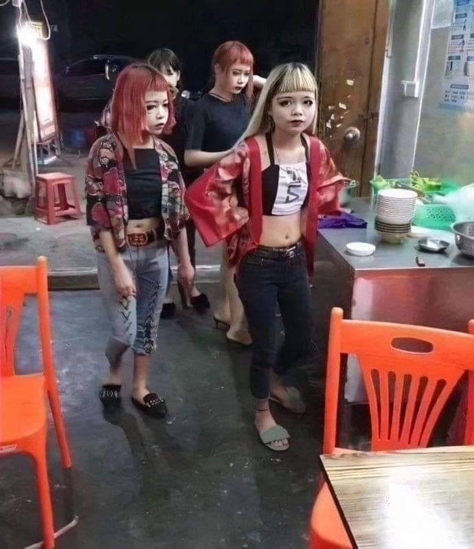 Potret lucu orang dalam berpakaian © 2023 brilio.net