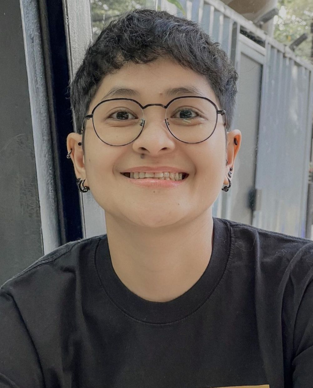 Mita The Virgin potong rambut gimbal Instagram