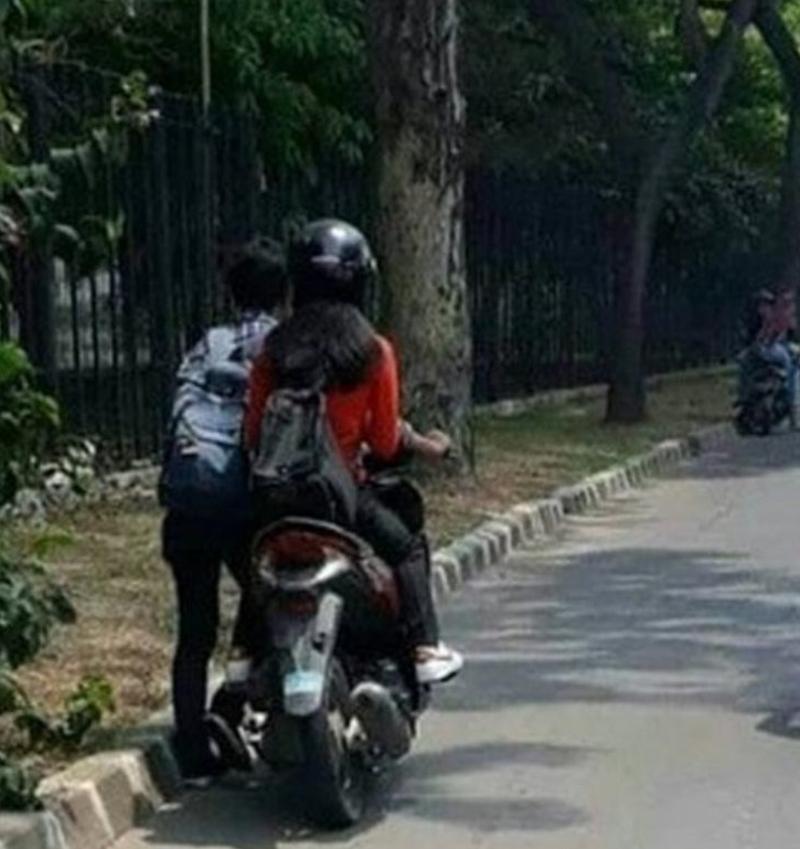 kelakuan lucu orang saat kelewat bucin © 2023 brilio.net