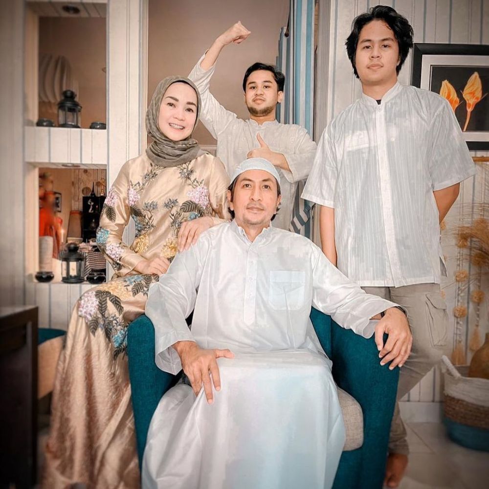 pemeran Sita bareng pasangan asli © 2023 brilio.net